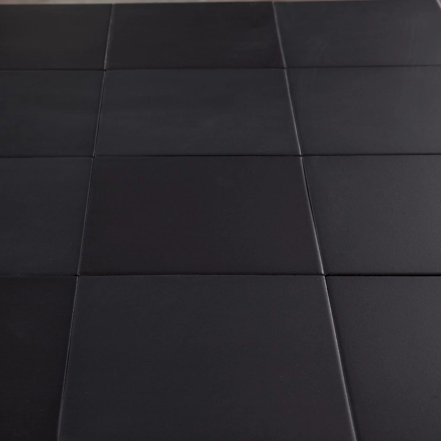 CROMA BLACK 15*15