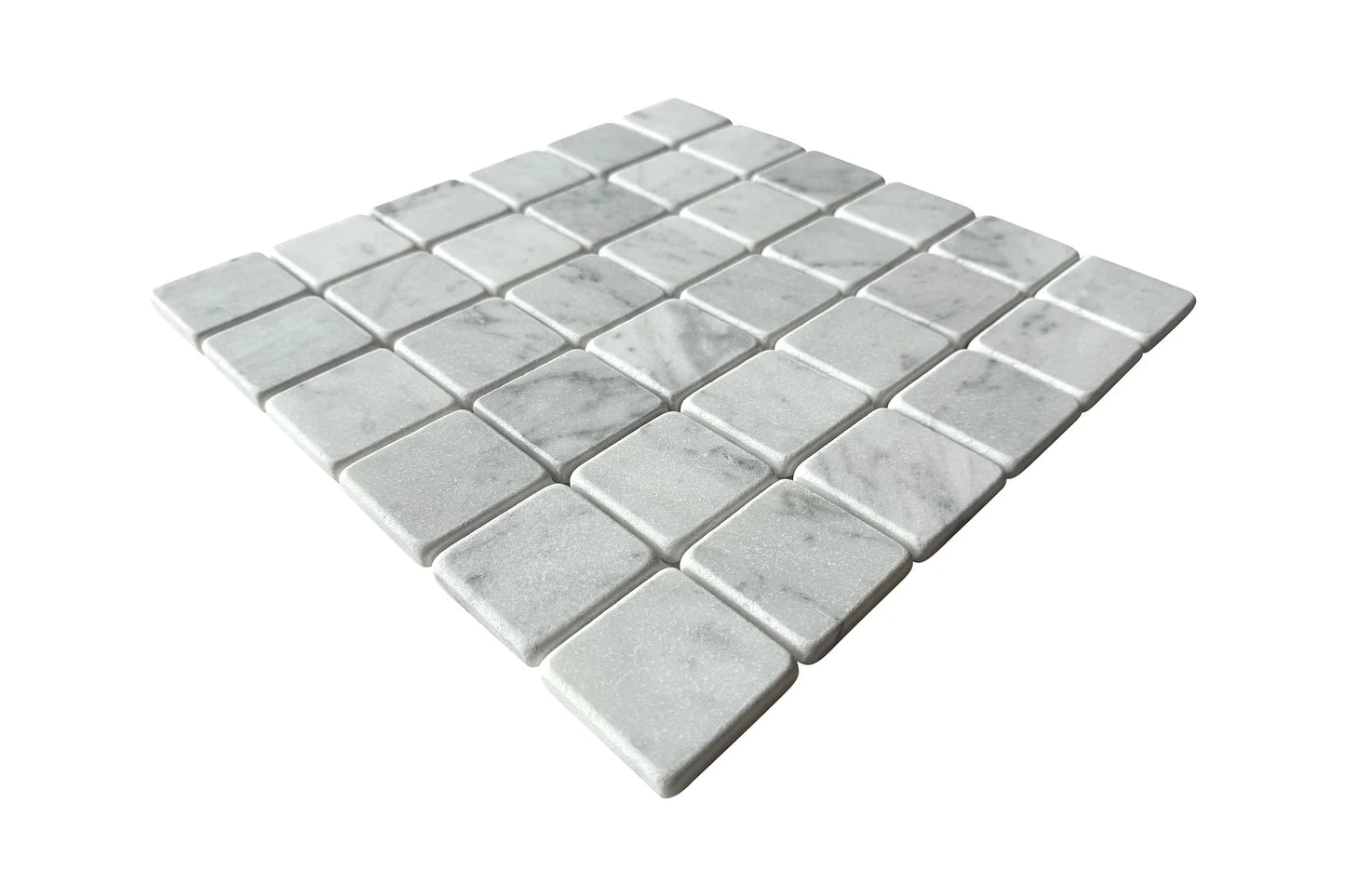 ROCK SQUARE 50X50MM BIANCO CARRARA TUMBLED 31*31