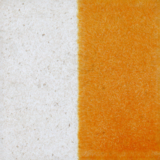 SERENA WHITE BLOCK SAFRON 15*15